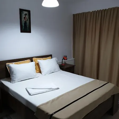 Tina Apartment - Mamaia Nord Apartament